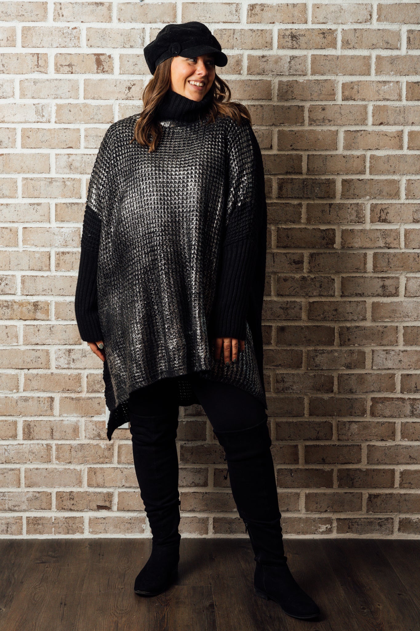 A/M LONG METALIC SWEATER