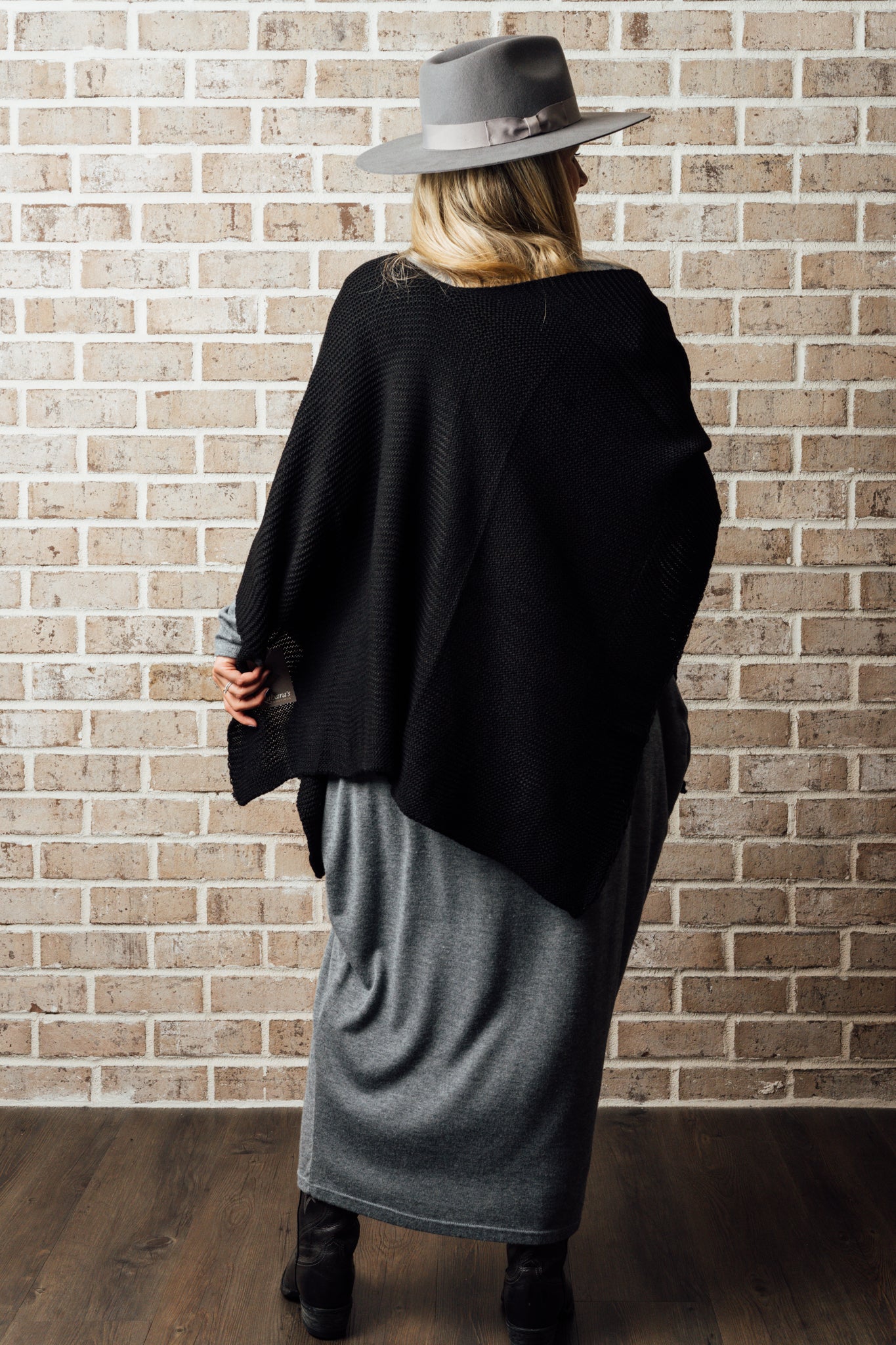 A/M TIE VEST