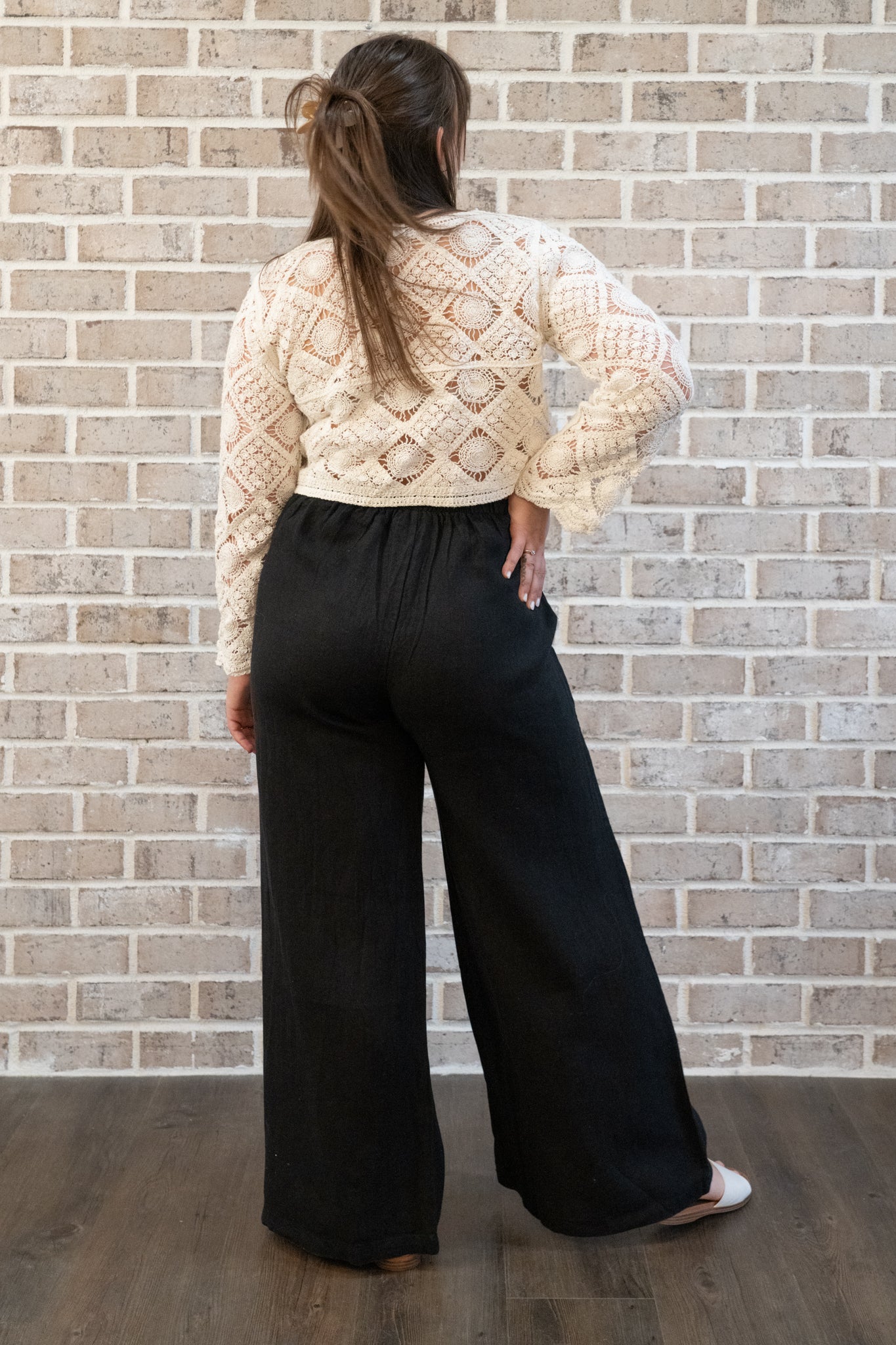 O/A CROCHET CARDI