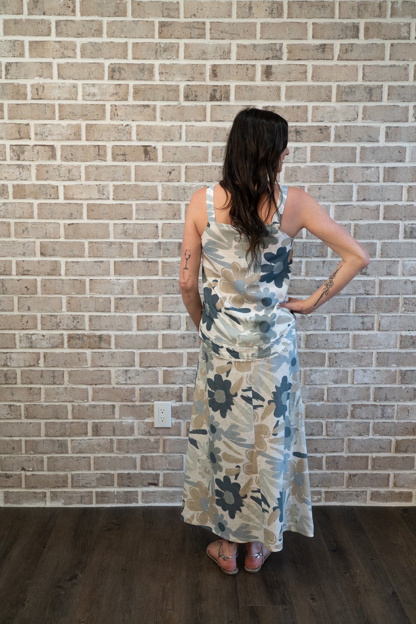 C/B LONG BUTTON SKIRT