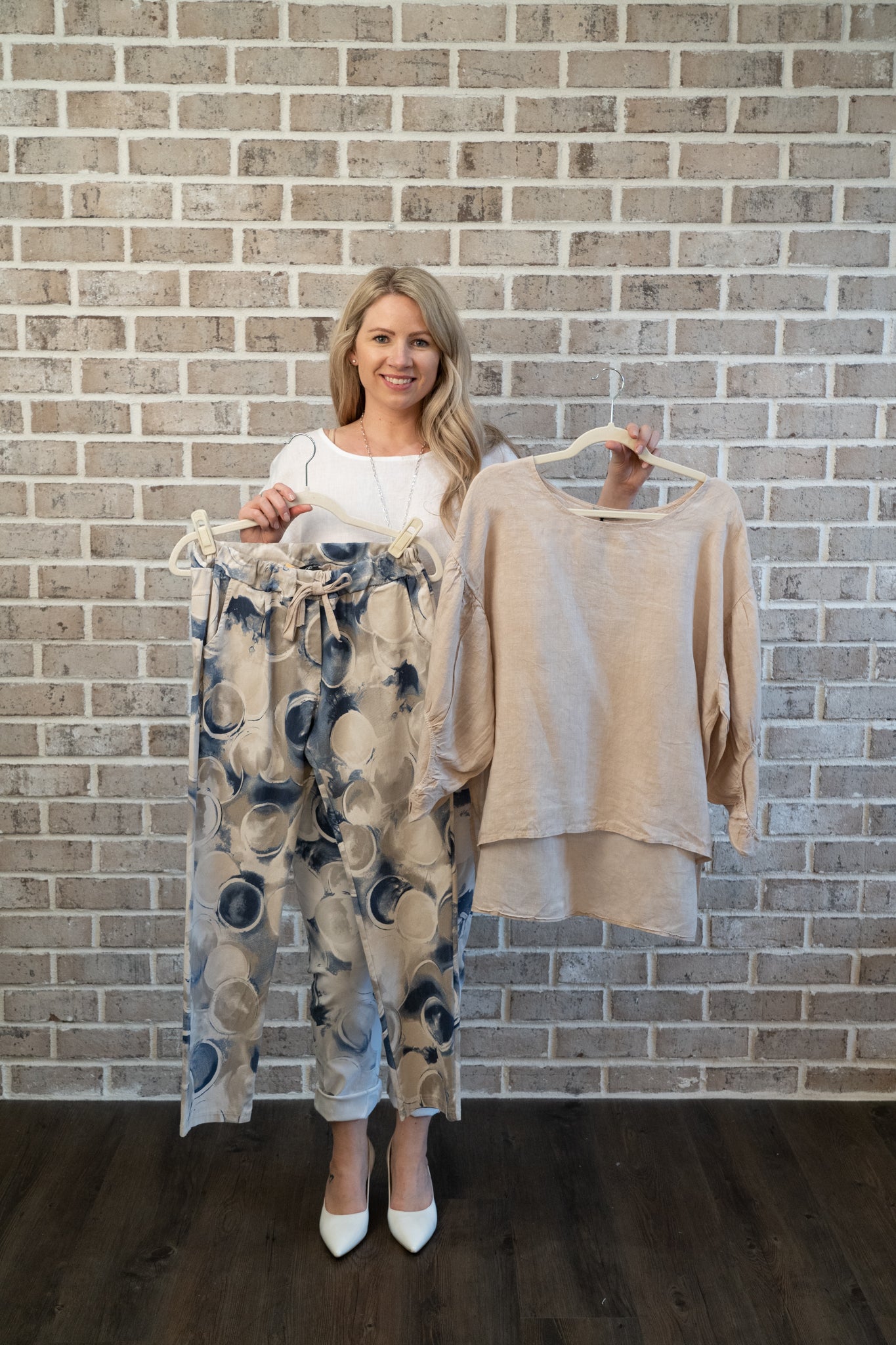 A/M PUFF SLEEVE TOP