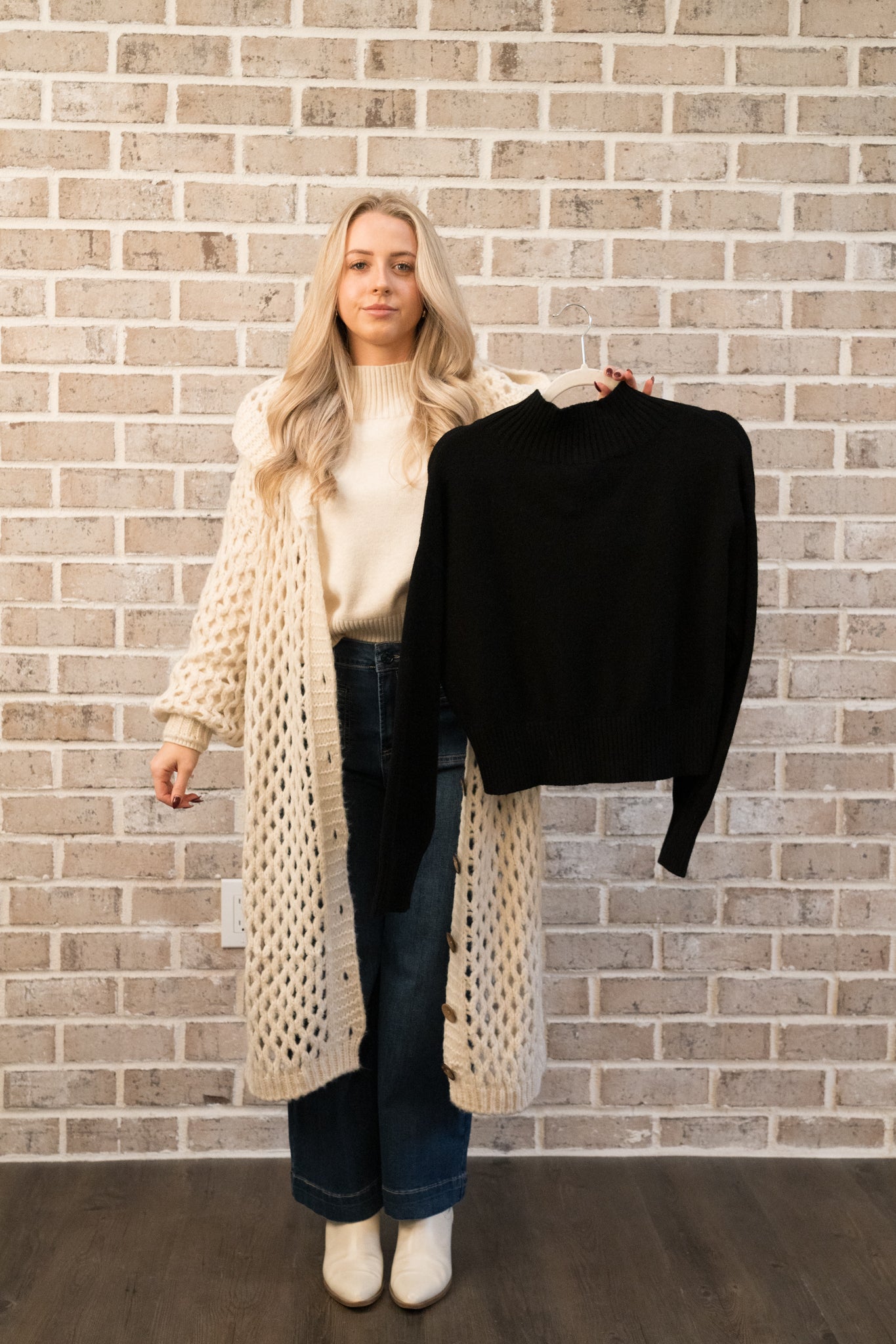 A/M BOBBI CROP
