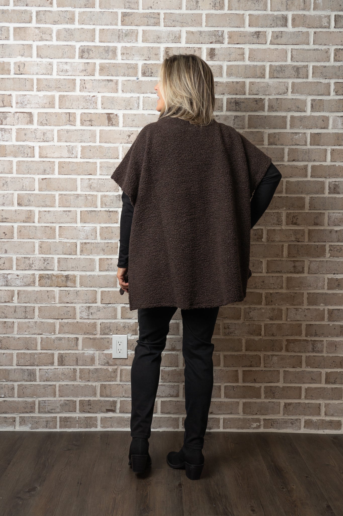 I/W PIP PONCHO