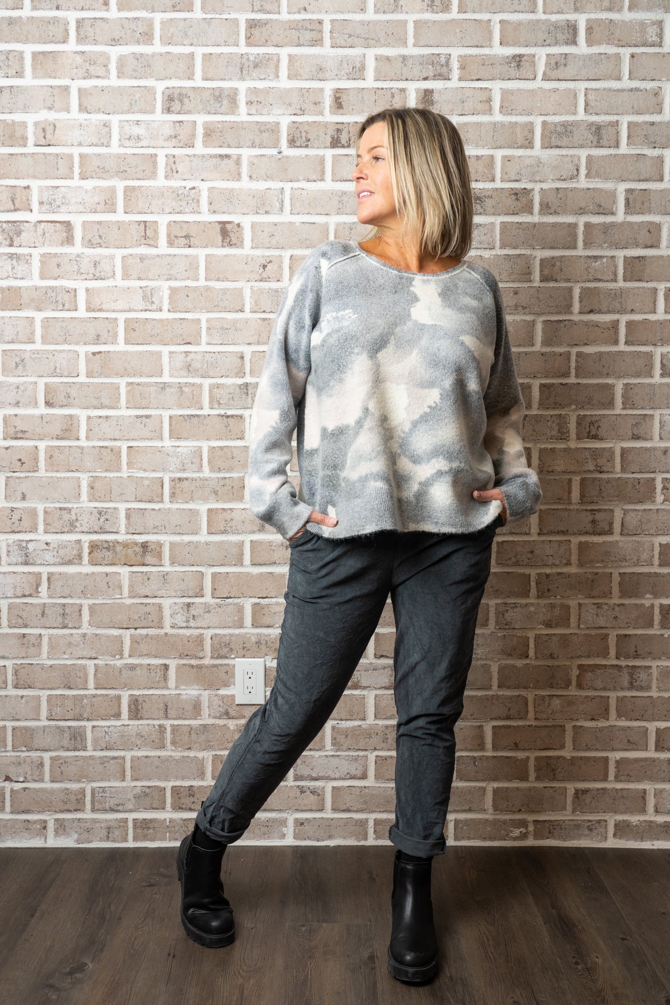 C/B REVERSIBLE PRINTED SWEATER