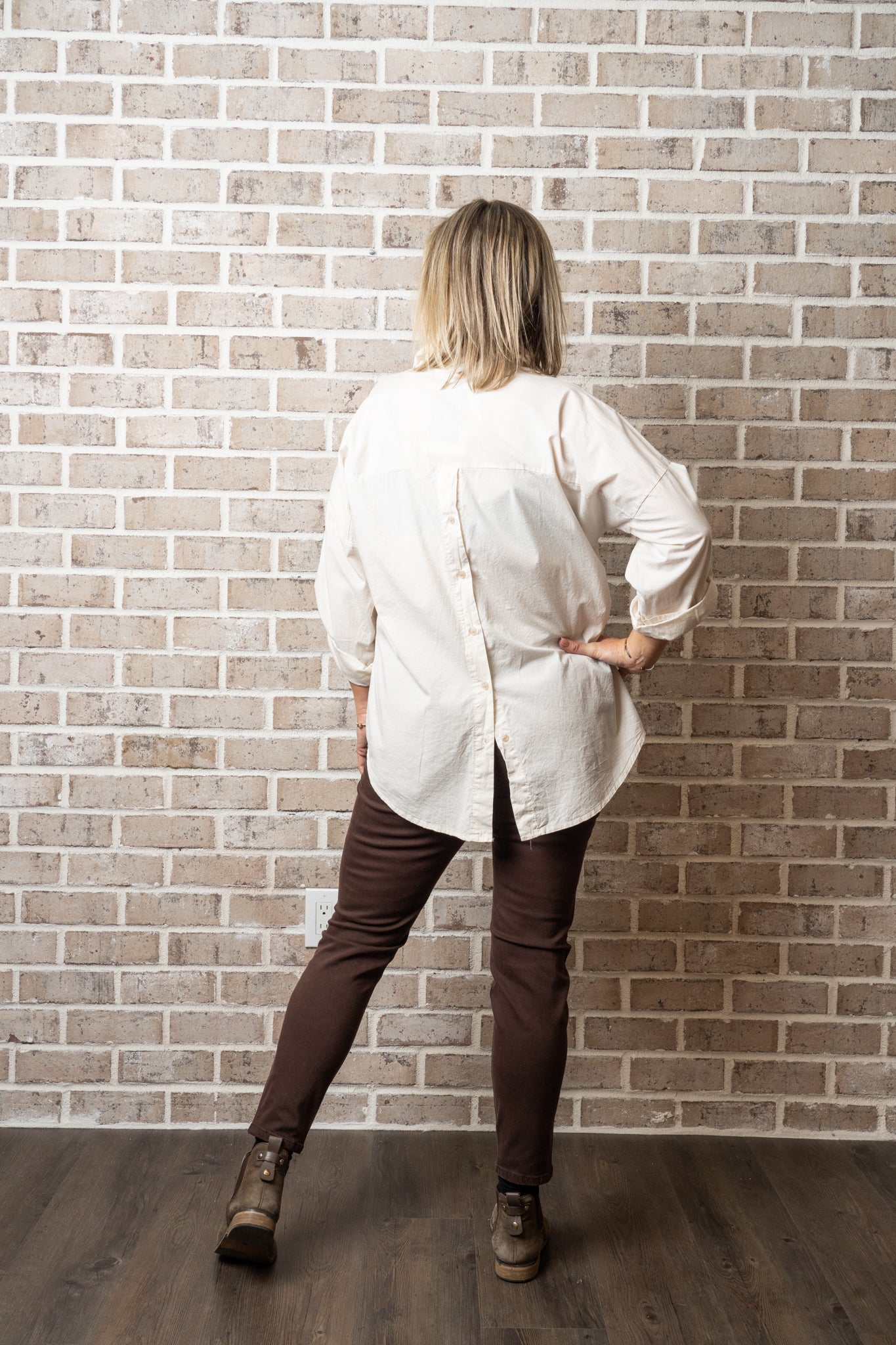 C/L BUTTON DOWN SHIRT