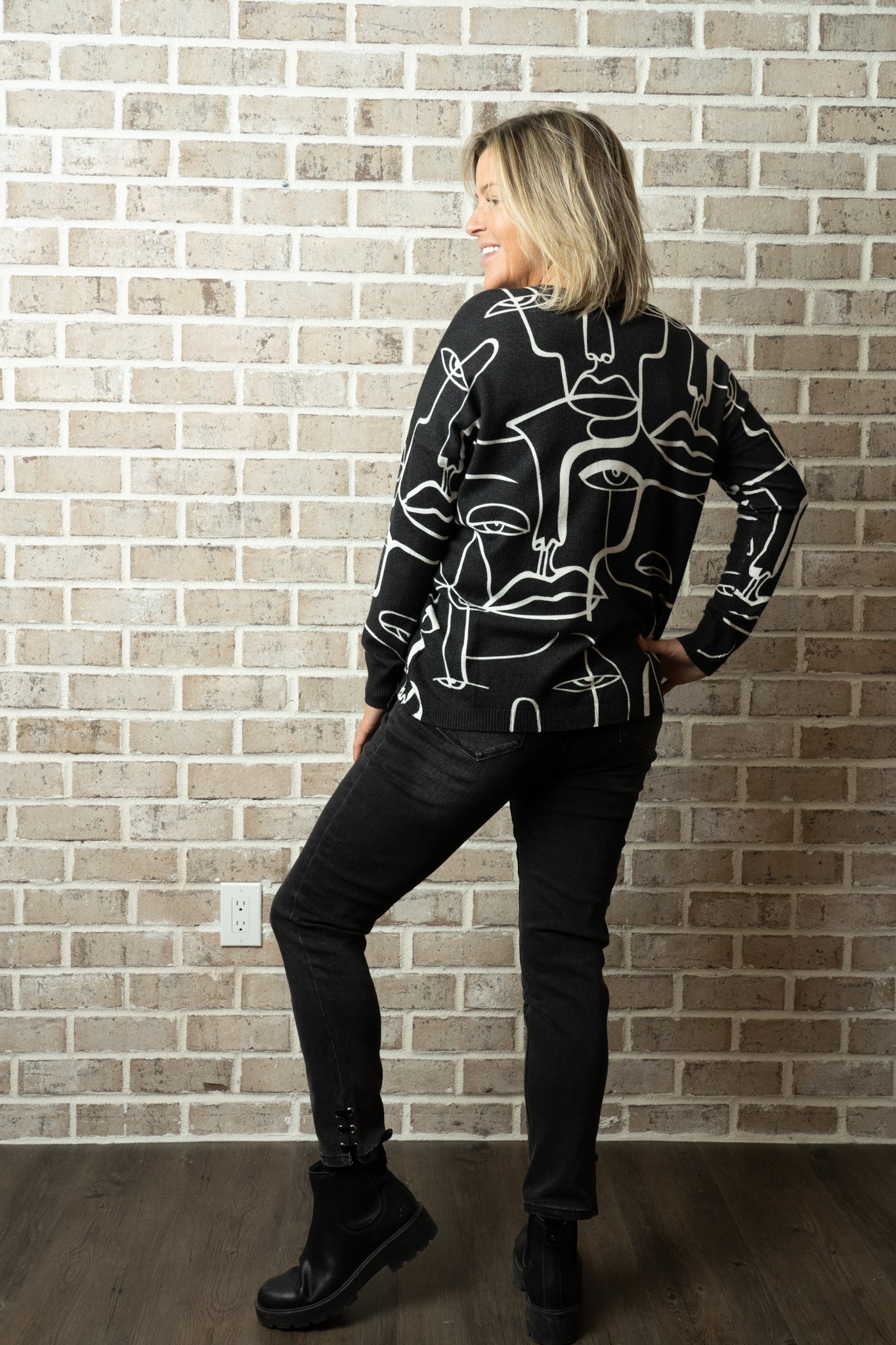 P/V JOCELYN SWEATER