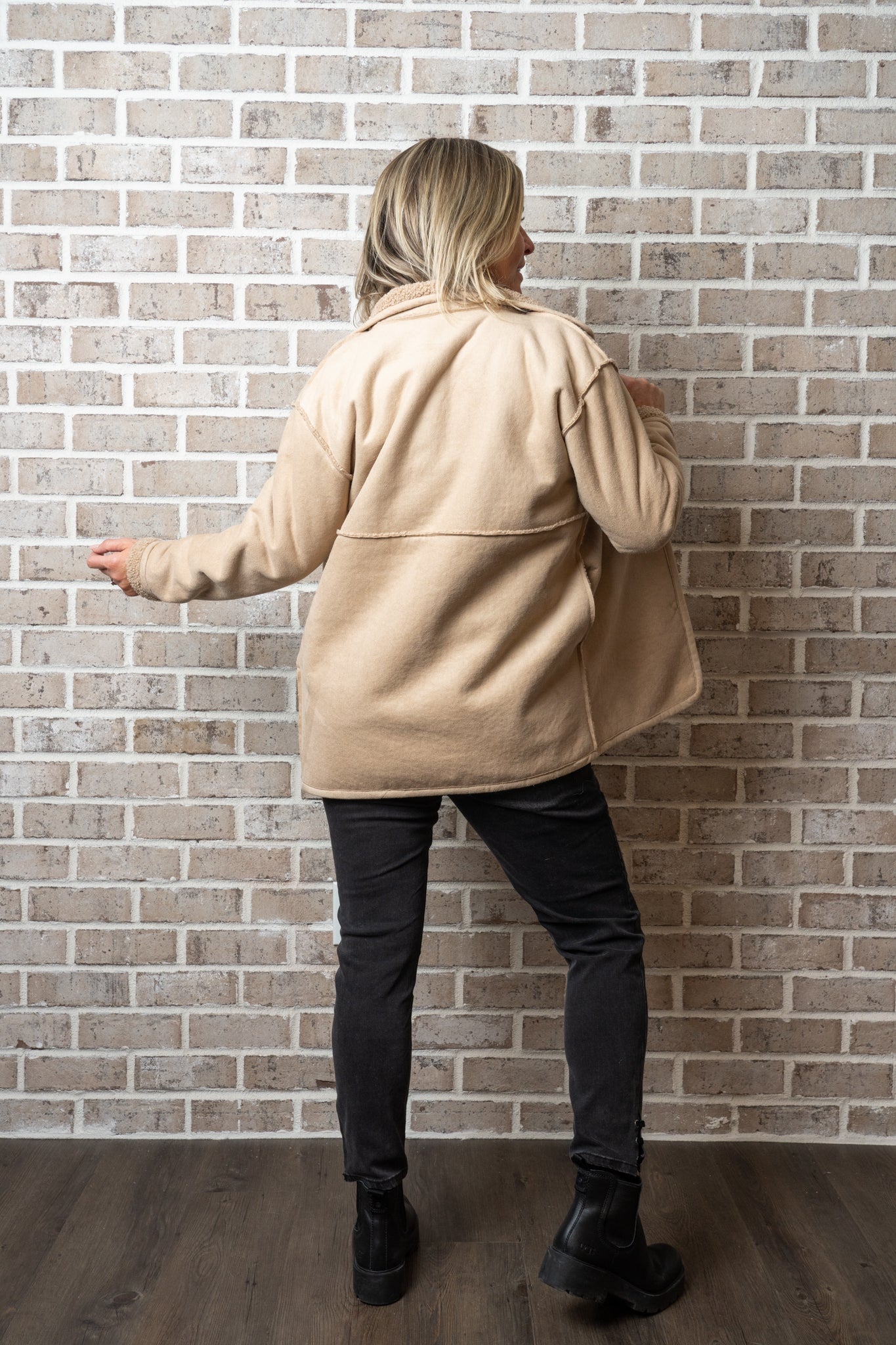 C/B REVERSIBLE FAUX SUEDE /SHERPA COAT