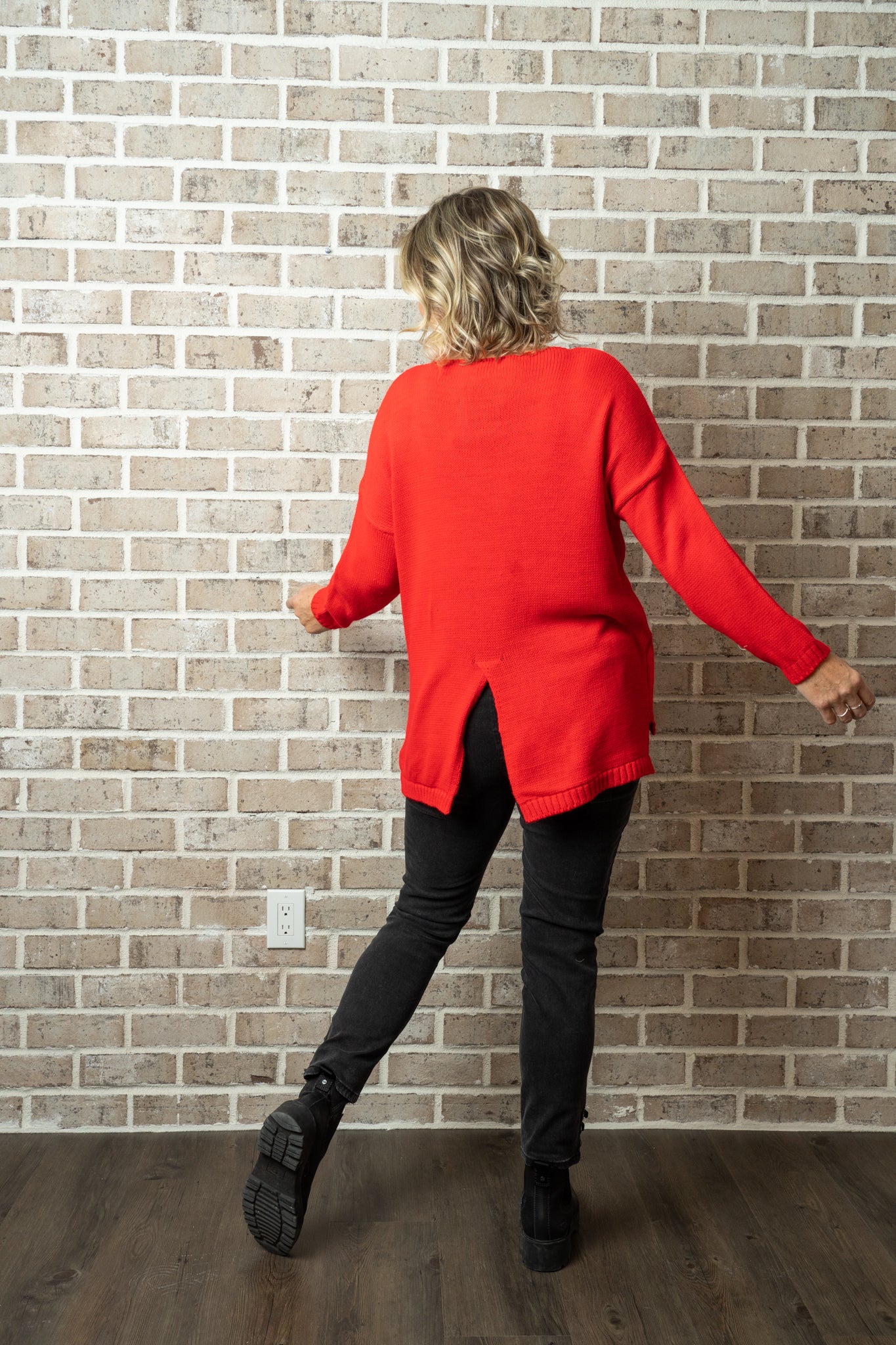 A/M PKT SLIT SWEATER