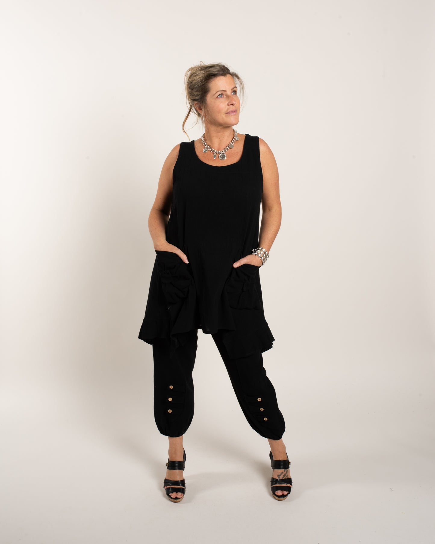 C/G BUTTON GENIE PANT