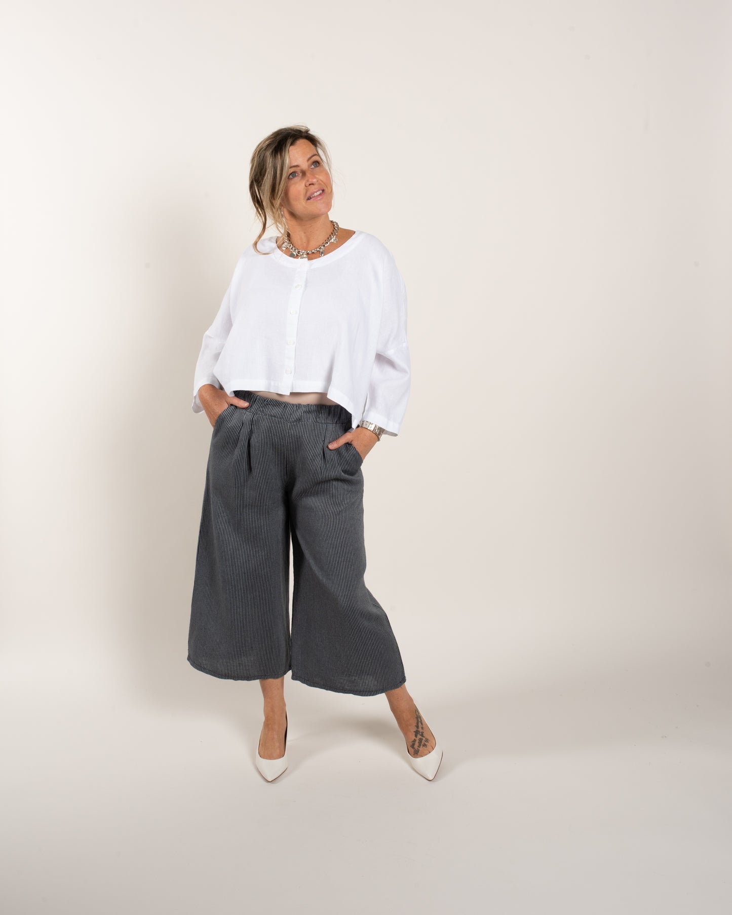 STRIPED PLEAT PANT