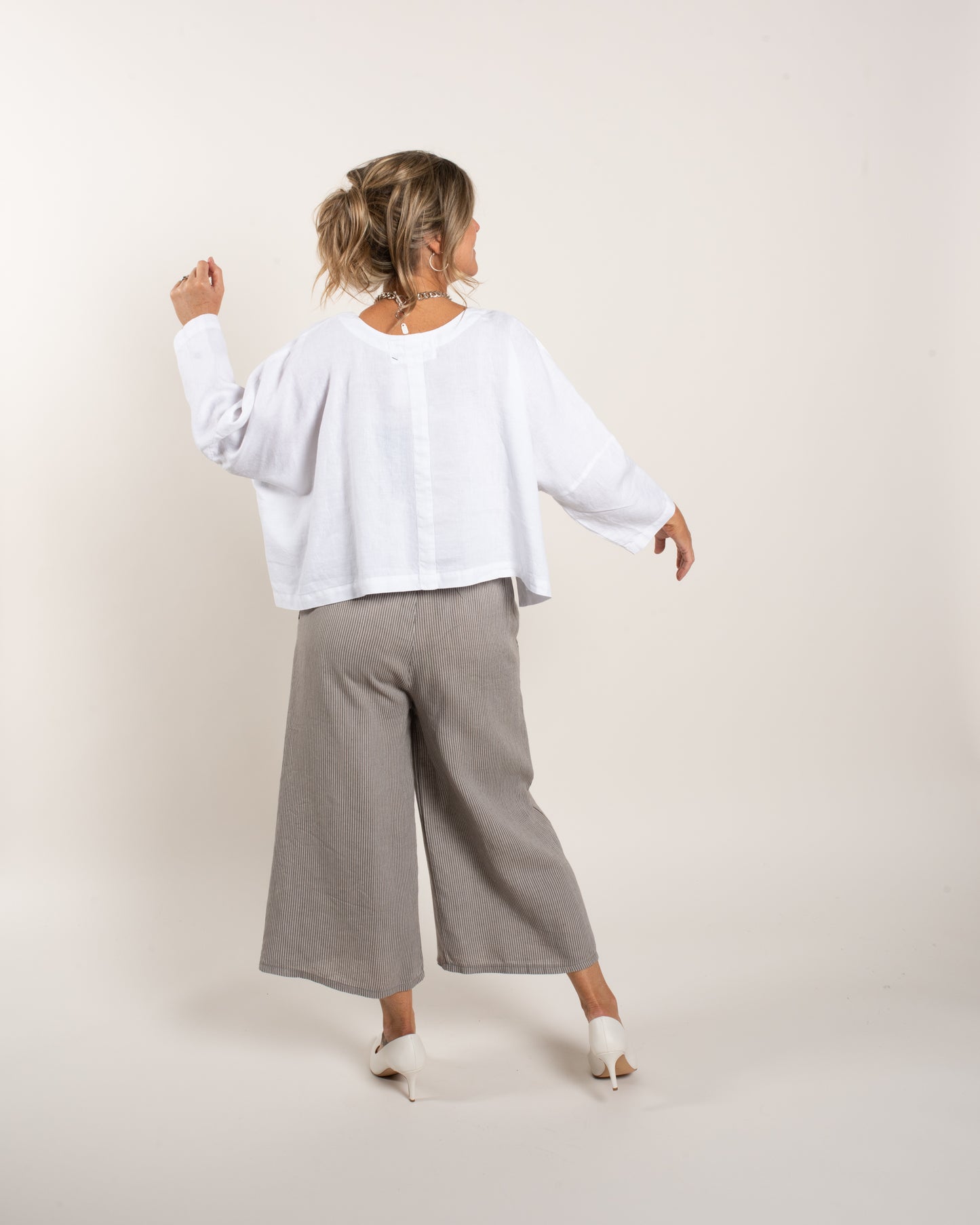 STRIPED PLEAT PANT