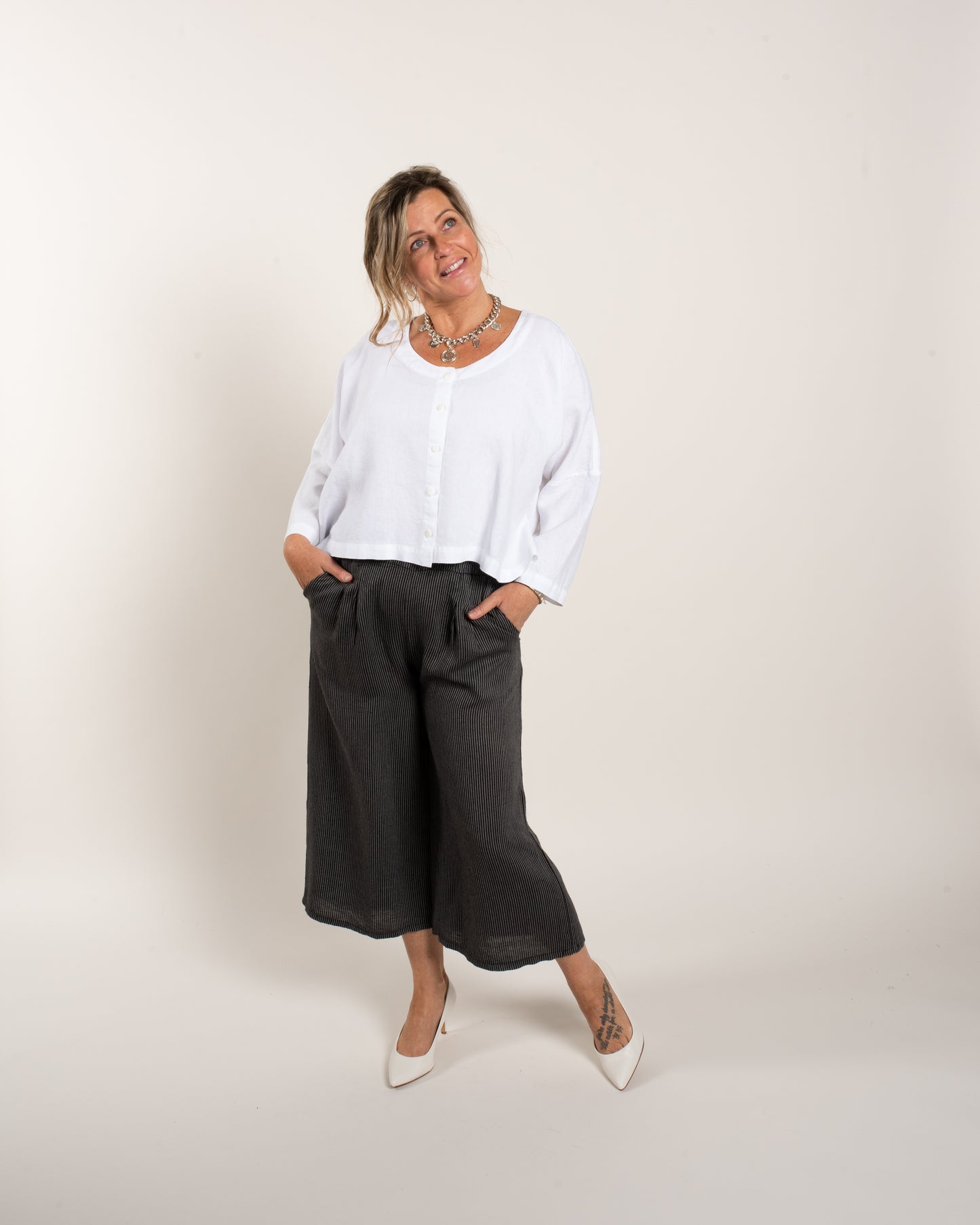 STRIPED PLEAT PANT