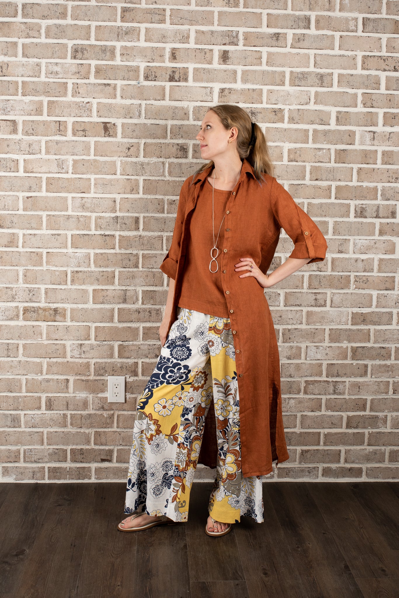 C/B BUTTON TANK