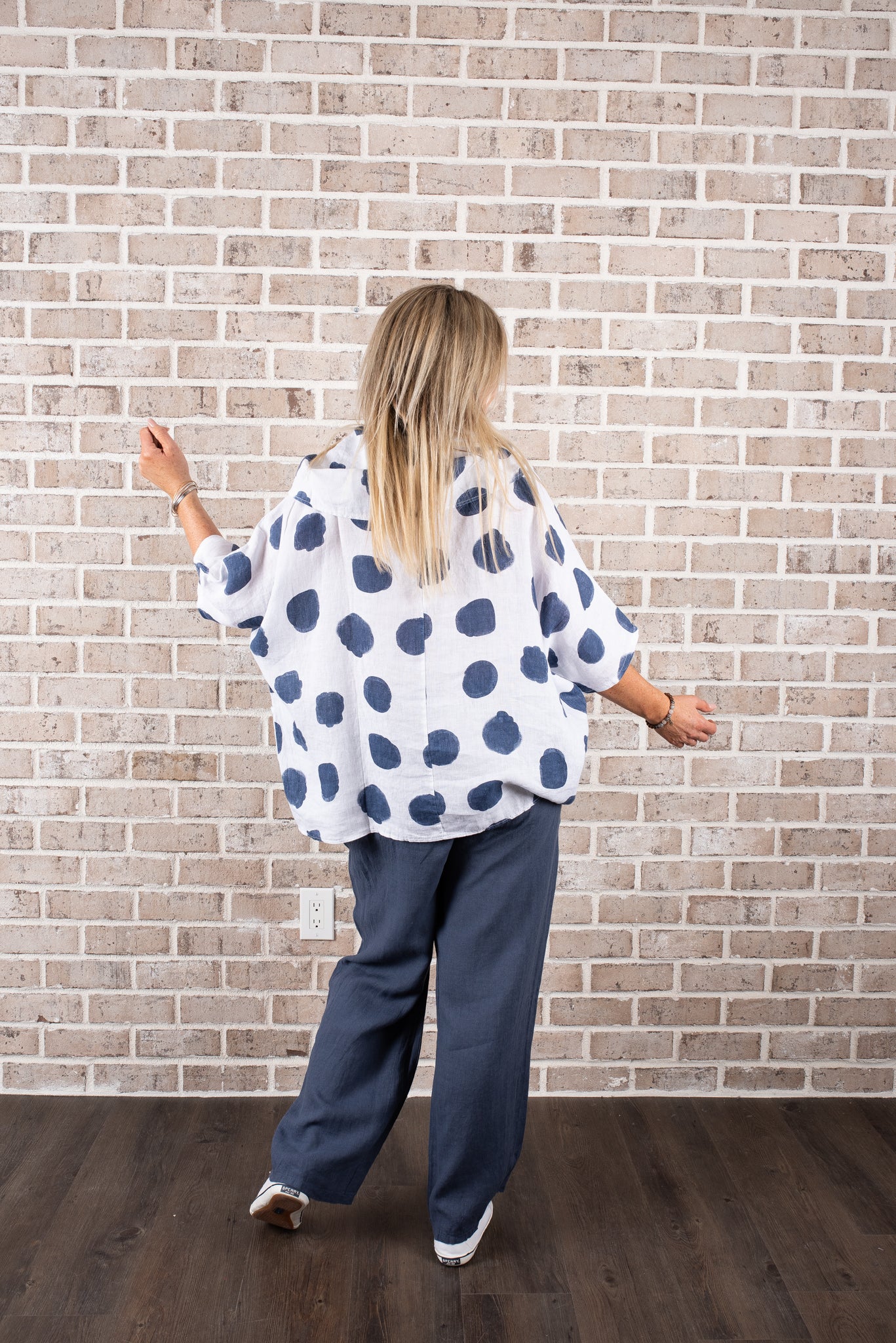 P/V NAVY DOT COWL