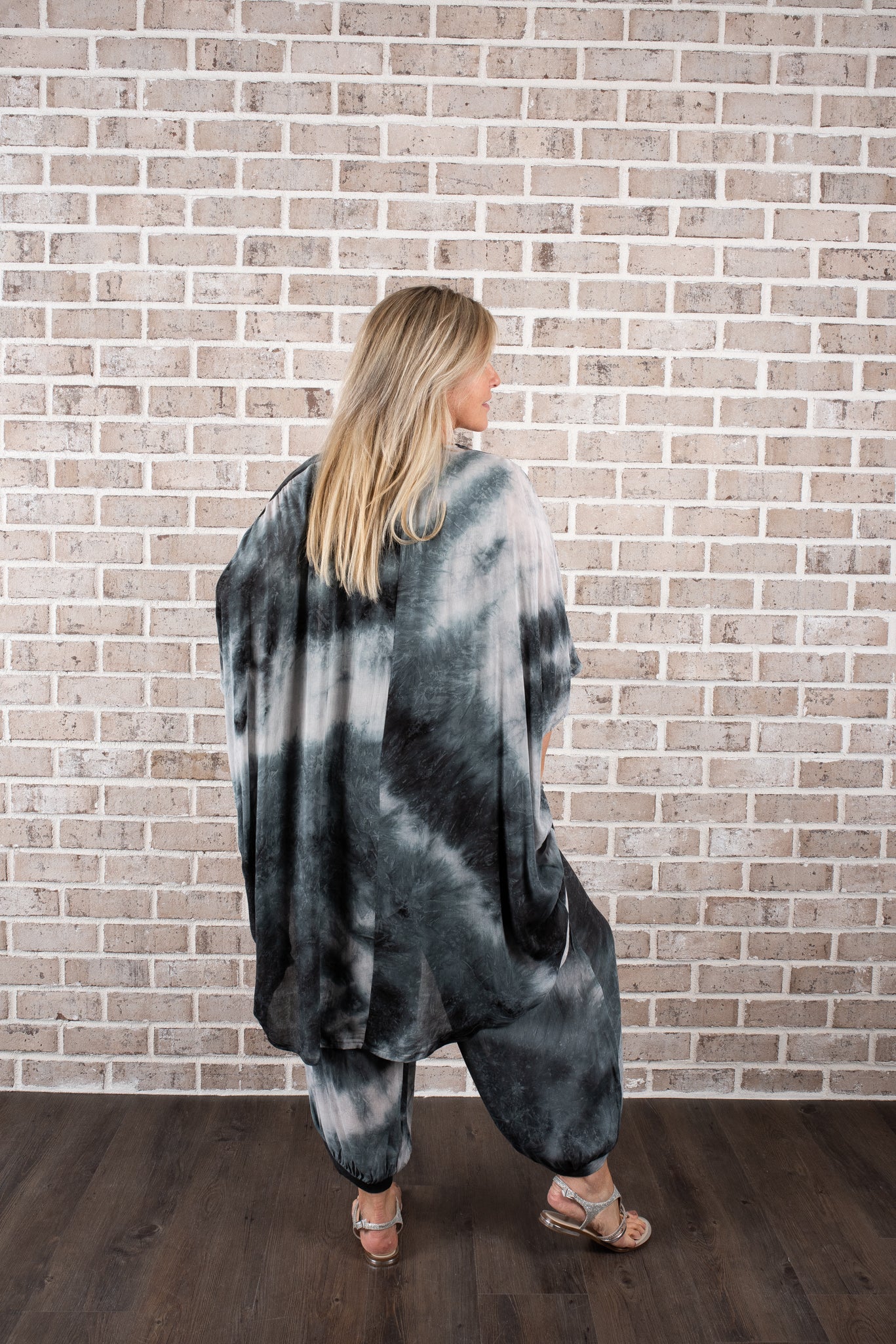 T/D ANNETTE CARDIGAN